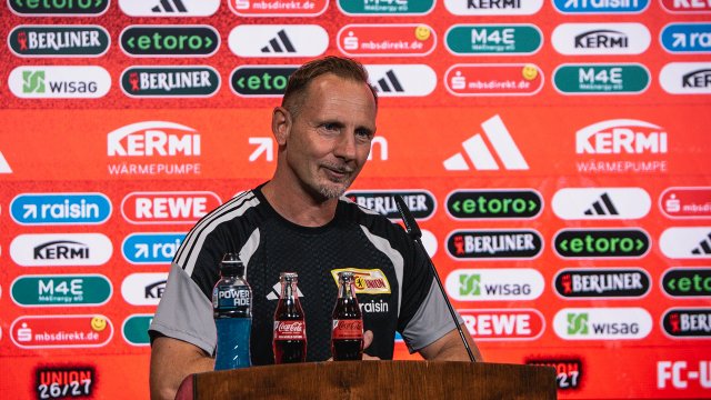 LIVE | Pressekonferenz vor Schalke