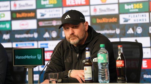 Pressekonferenz nach dem Spiel | Hamburger SV - 1. FC Union Berlin